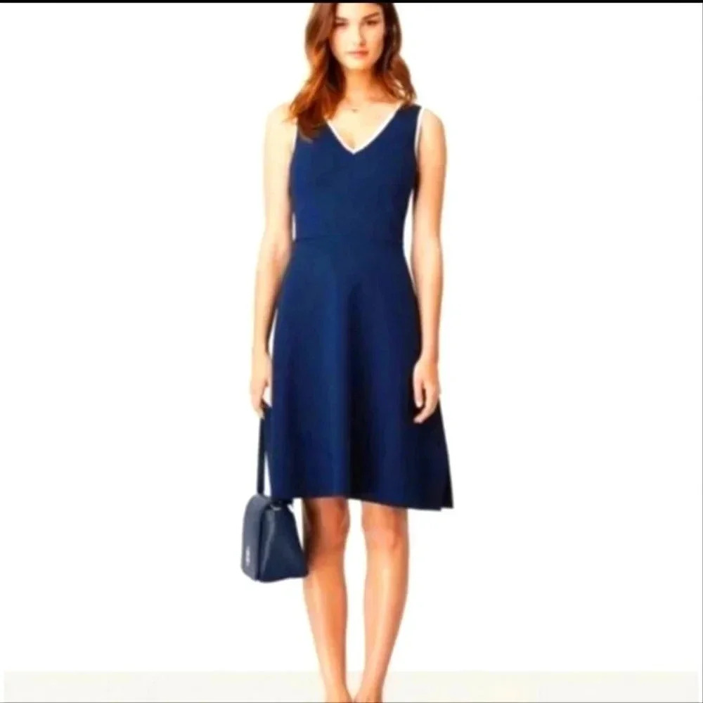 Tory Burch Navy & White V-neck A-line dress in Stretch Cotton